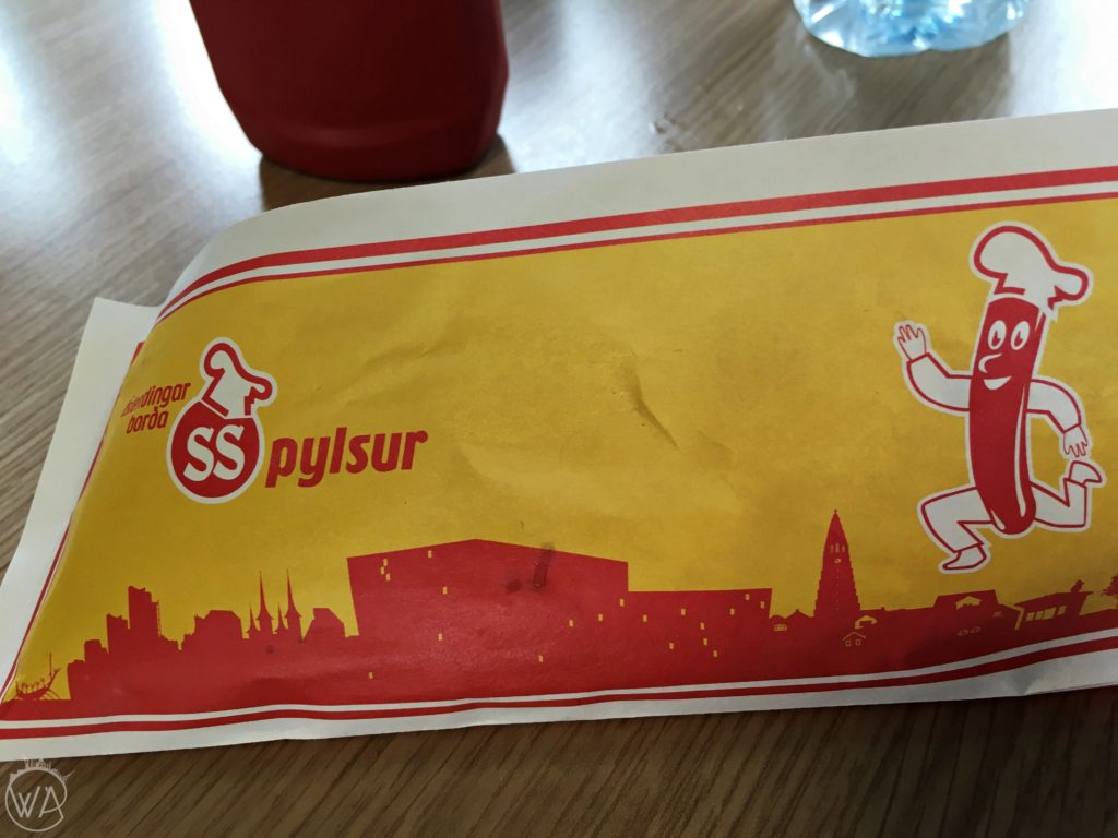 Kuchnia islandzka Islandia jedzenie - Icelandic hot dog pylsur