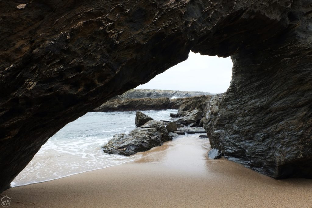 Cave Praia dos Buizinhos