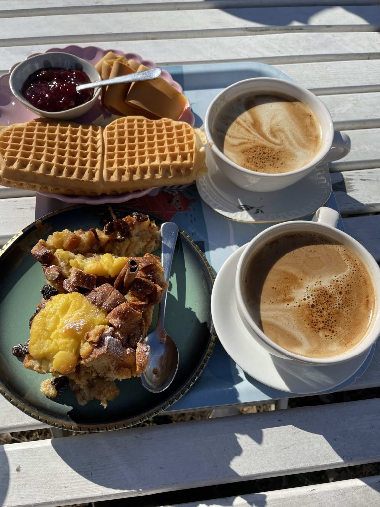 Oslo coffee and waffles in a cafe